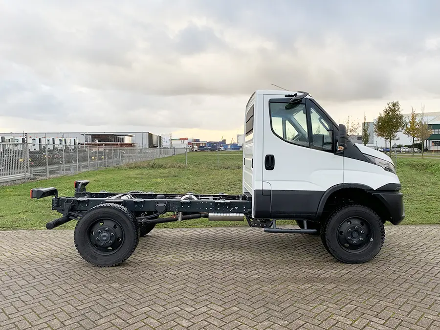 Iveco Daily 70S15WX-3480 4x4 Chassis Cabin 5