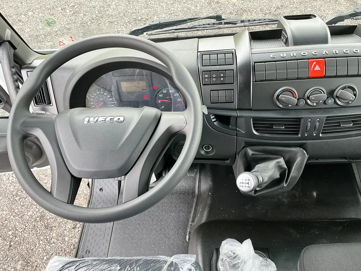 Iveco Eurocargo ML110EL18-4815 Chassis Cabin 4x2 9
