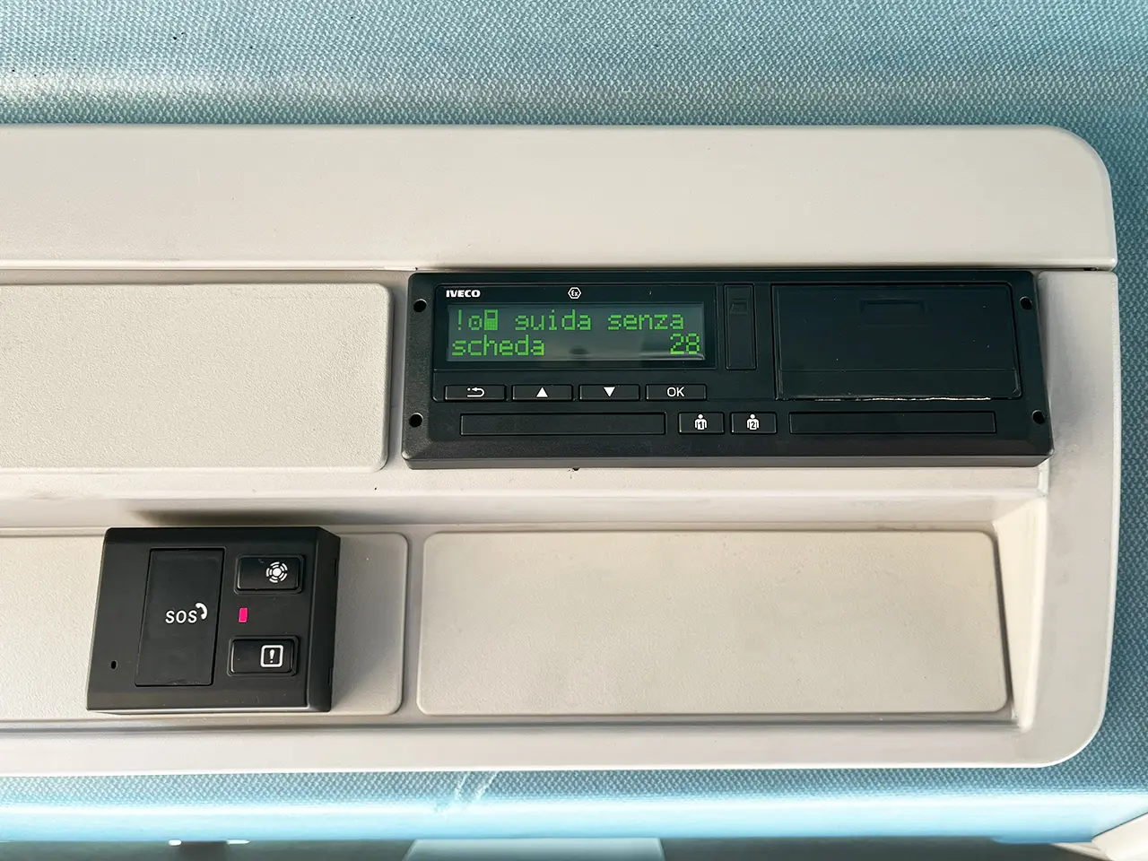 Iveco Eurocargo ML110EL22-4185 4x2 Chassis Cabin 10