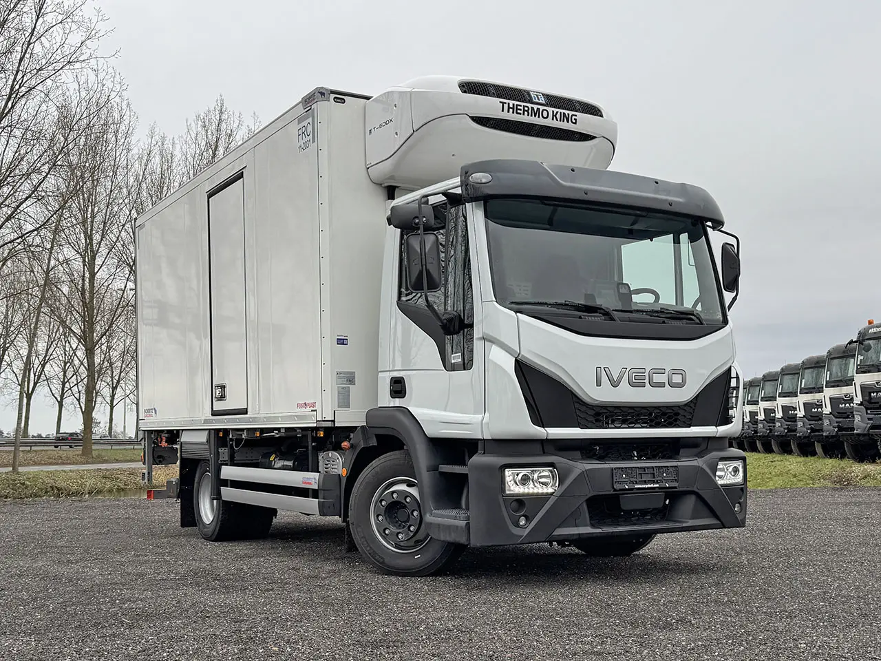 Iveco Eurocargo ML120E22 4x2 Véhicule frigorifique 4
