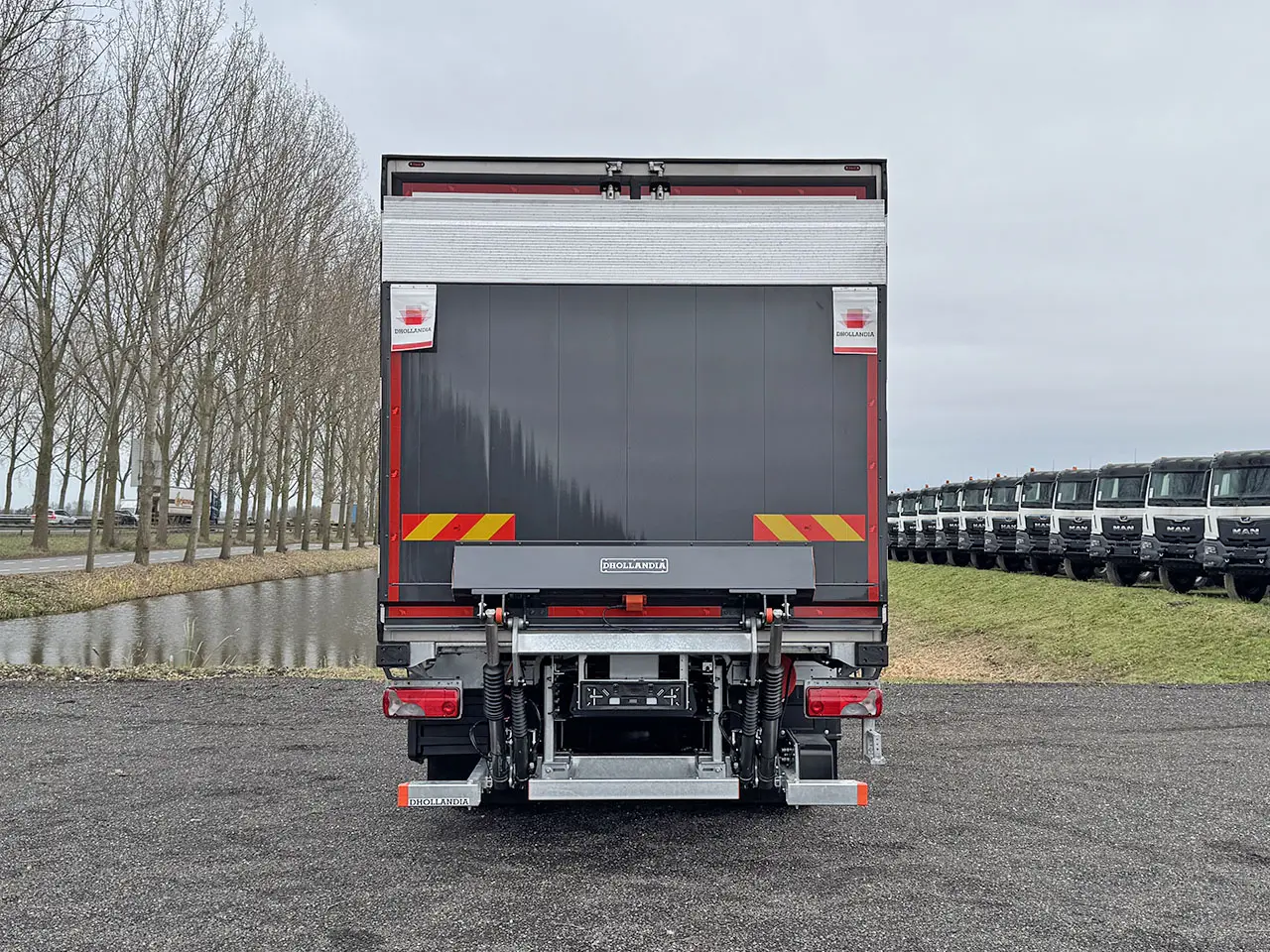 Iveco Eurocargo ML120E22 4x2 Refrigerated Box Truck 14