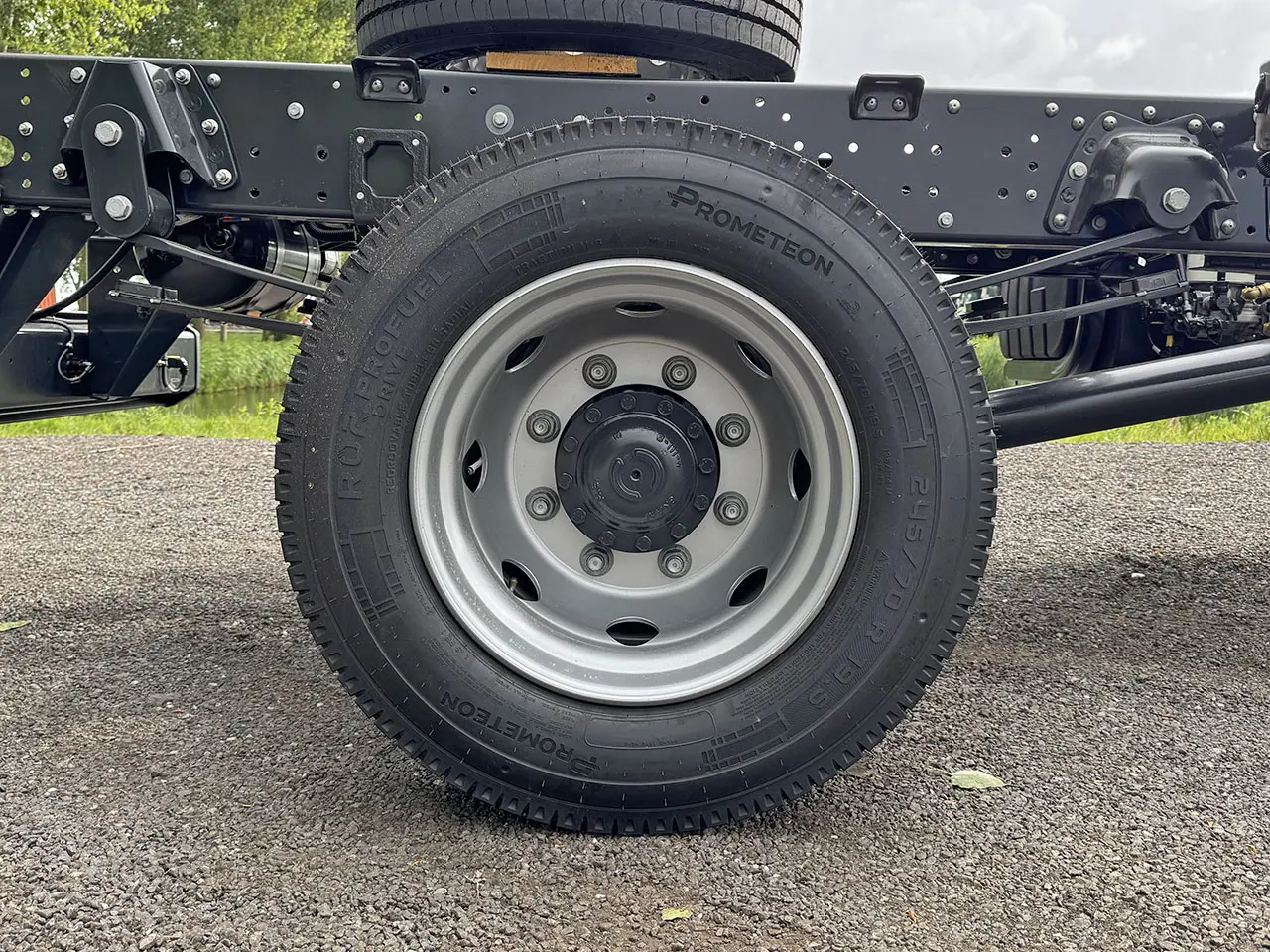 Iveco Eurocargo ML120E25-3105 AT Chassis Cabin 4x2 12