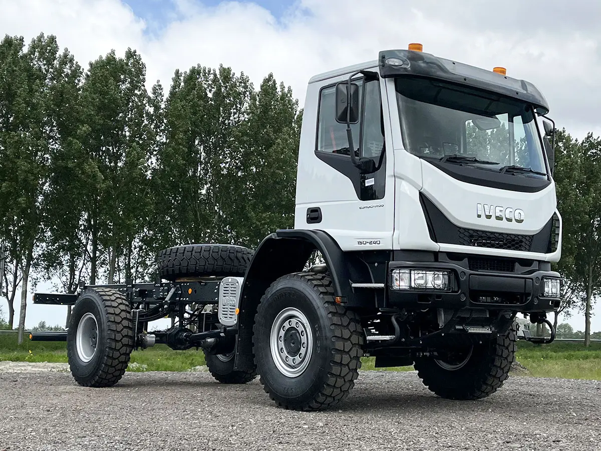 Iveco Eurocargo ML150E24WS-4150 4x4 Chassis Cabin 4