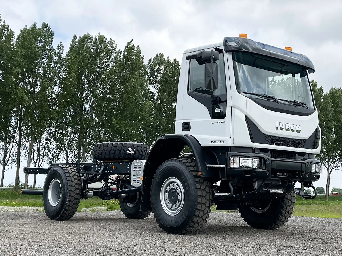 Iveco Eurocargo ML150E24WS-4150 4x4 Chassis Cabin 4