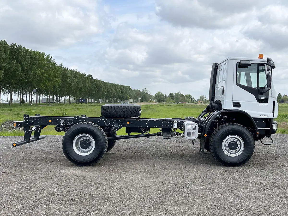 Iveco Eurocargo ML150E24WS-4150 4x4 Chassis Cabin 5