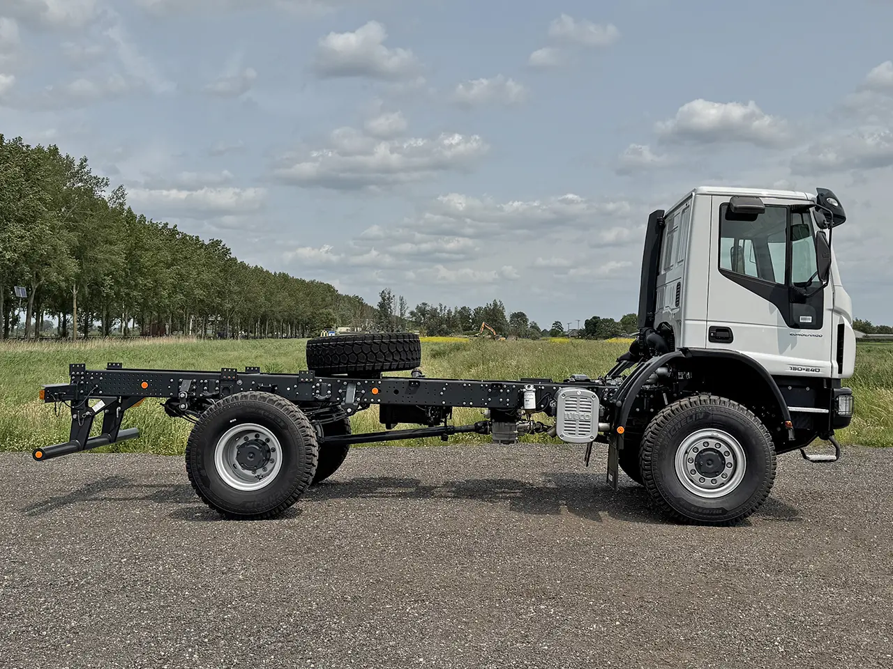 Iveco Eurocargo ML150E24WS-4150 Châssis Cabine 4x4 5
