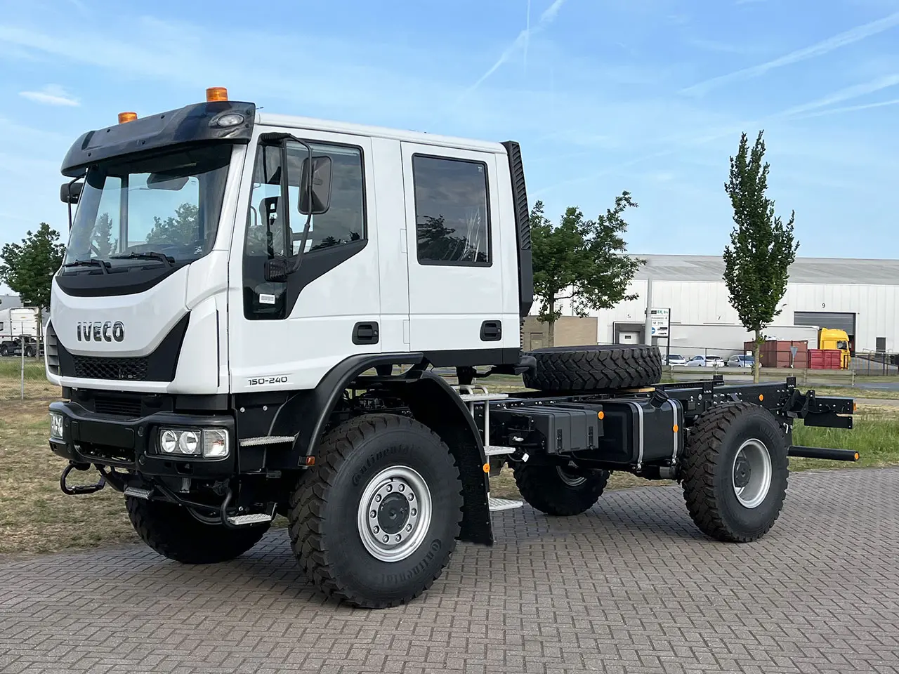Iveco Eurocargo ML150E24WS-4150 AT CC 4x4 Chassis Cabin