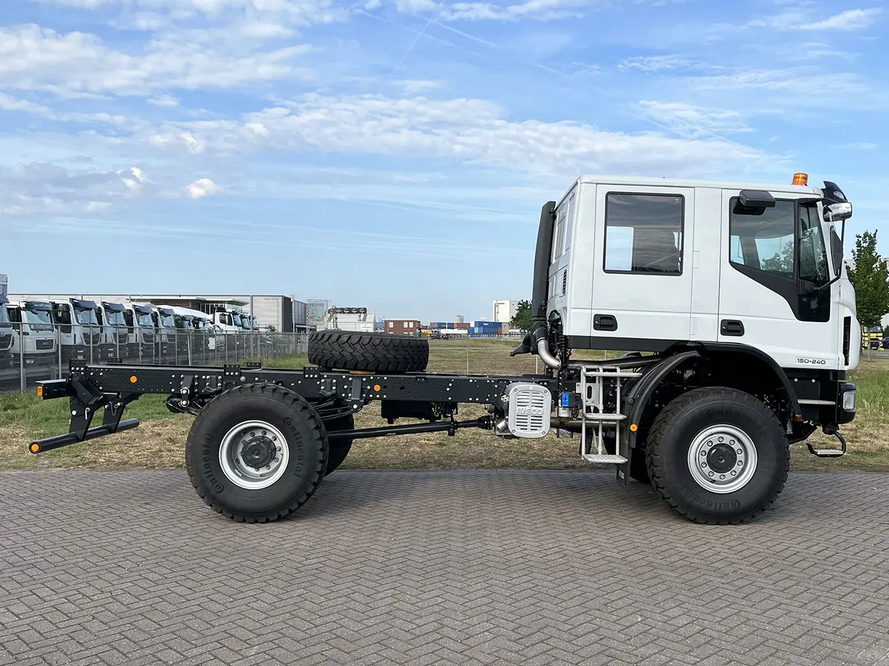 Iveco Eurocargo ML150E24WS-4150 AT CC 4x4 Chassis Cabin 5