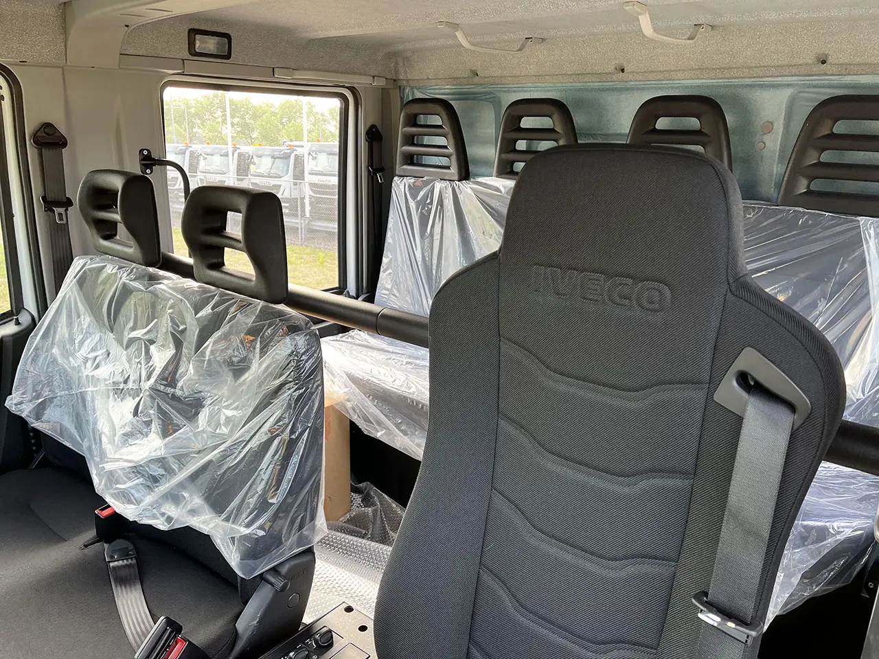 Iveco Eurocargo ML150E24WS-4150 AT CC 4x4 Chassis Cabin 9