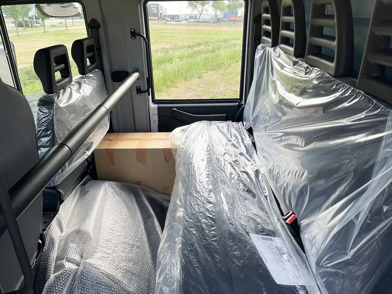 Iveco Eurocargo ML150E24WS-4150 AT CC 4x4 Chassis Cabin 10