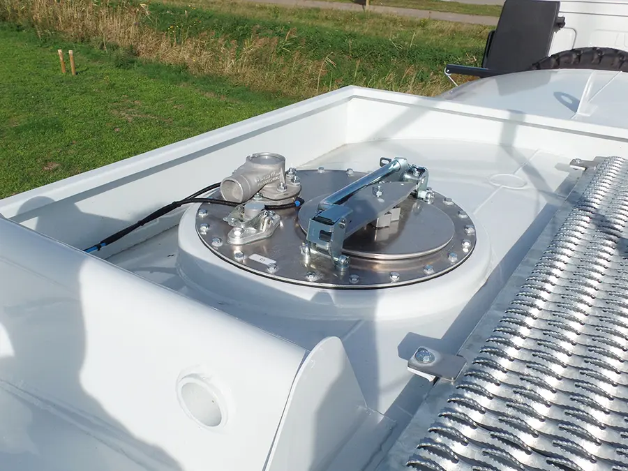 Iveco Eurocargo ML150E24WS 4x4 Fuel Tank Truck 14