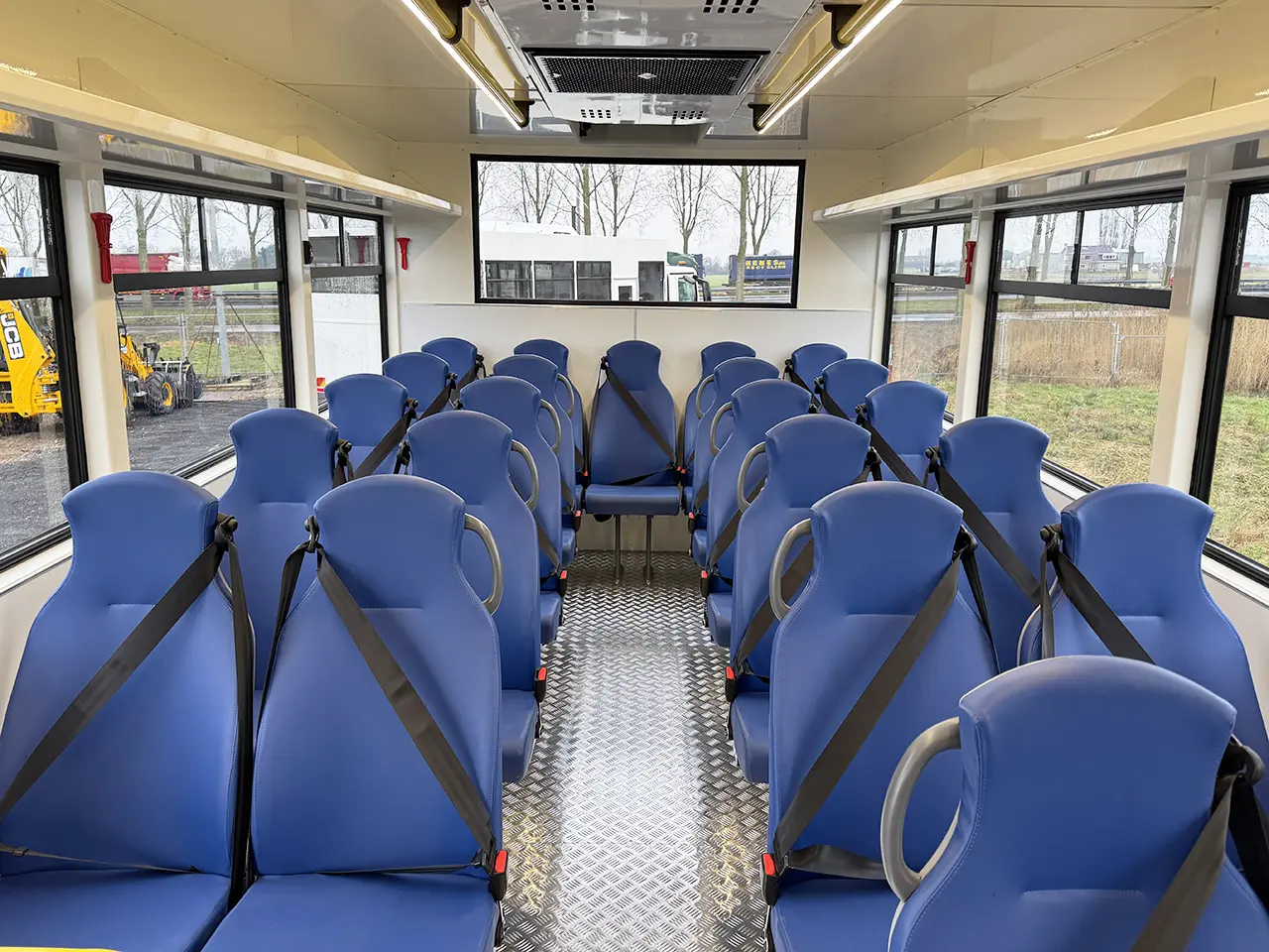 Iveco Eurocargo ML150E24WS Midi bus 4x4