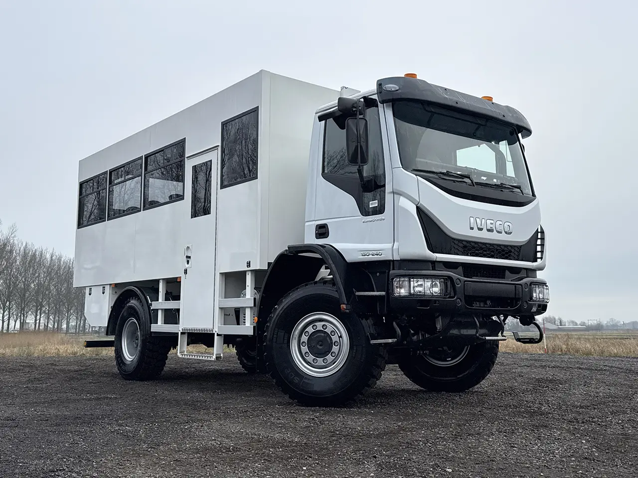 Iveco Eurocargo ML150E24WS 4x4 Midi Bus 4