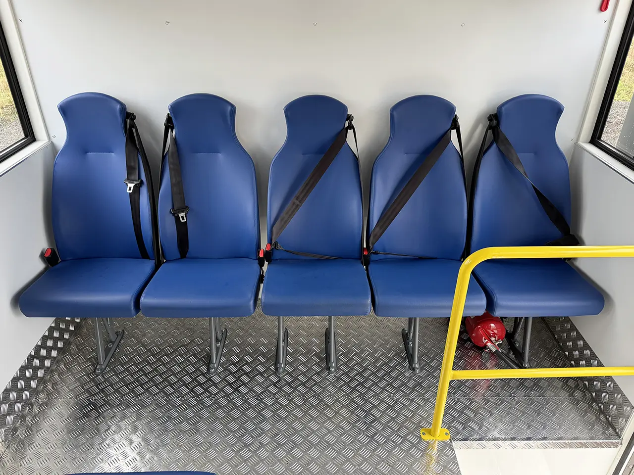 Iveco Eurocargo ML150E24WS 4x4 Midi Bus 15