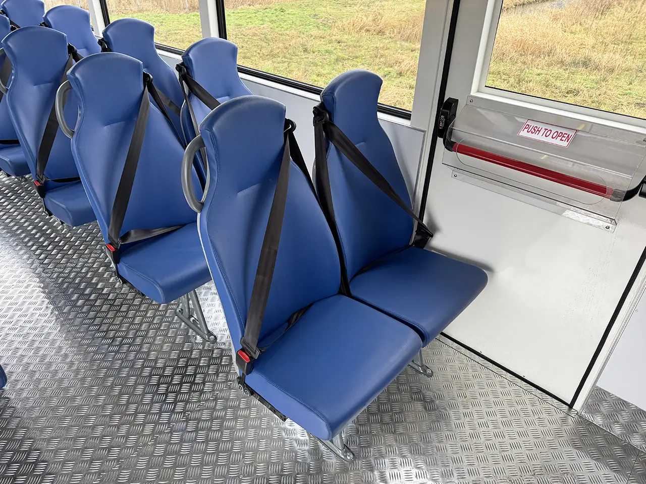 Iveco Eurocargo ML150E24WS 4x4 Midi Bus 16