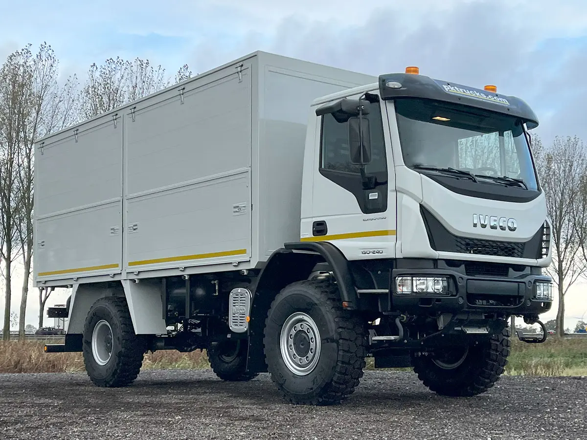 Iveco Eurocargo ML150E24WS 4x4 Service Truck 4