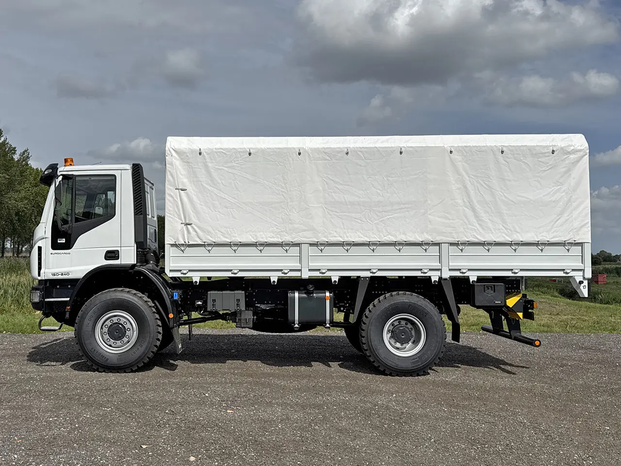Iveco Eurocargo ML150E24WS 4x4 Tarpaulin/Canvas Body Truck 7