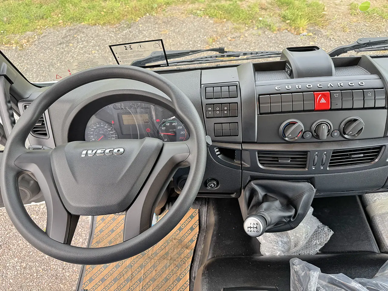 Iveco Eurocargo ML150E24WS Caisse bâchée 4x4 10