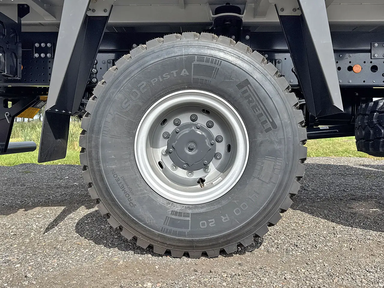 Iveco Eurocargo ML150E24WS Caisse bâchée 4x4 15