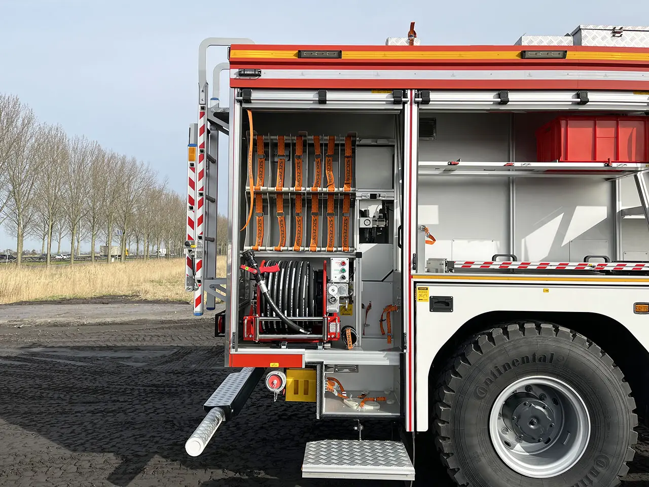 Iveco Eurocargo ML150E24WS AT CC Fire Fighter Truck 4x4 23
