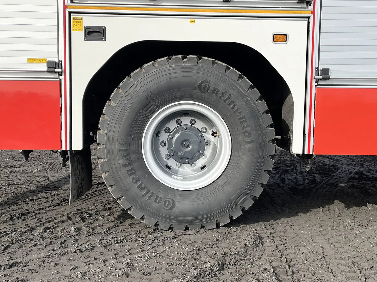 Iveco Eurocargo ML150E24WS AT CC Fire Fighter Truck 4x4 24