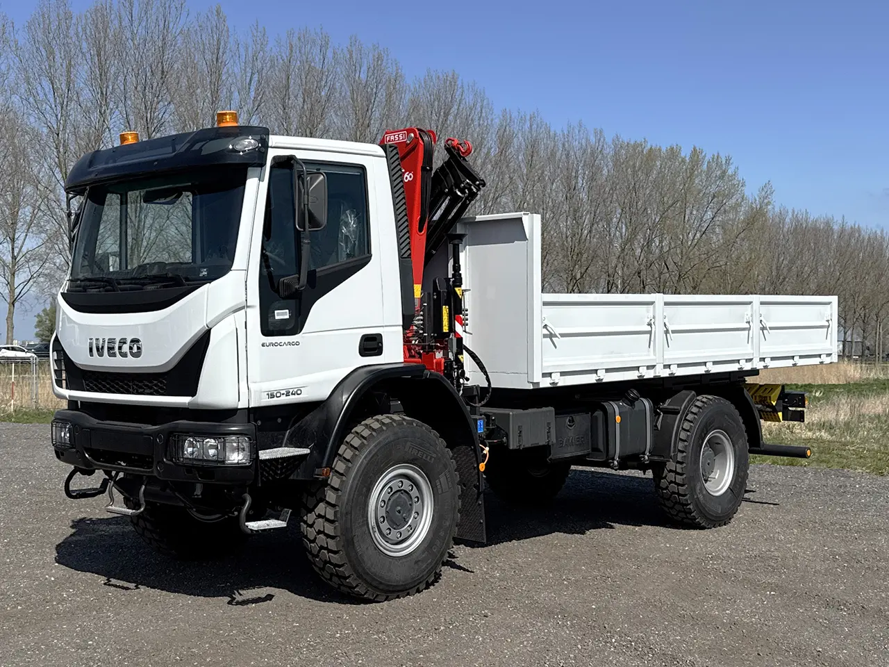 Iveco Eurocargo ML150E24WS Fassi F65B.1.24 Camion grue 4x4