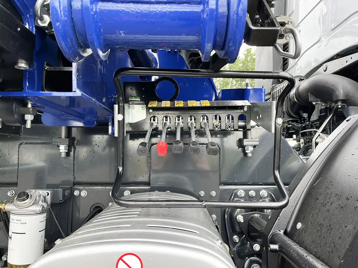 Iveco Eurocargo ML150E24WS PM15522 4x4 Crane Truck 14