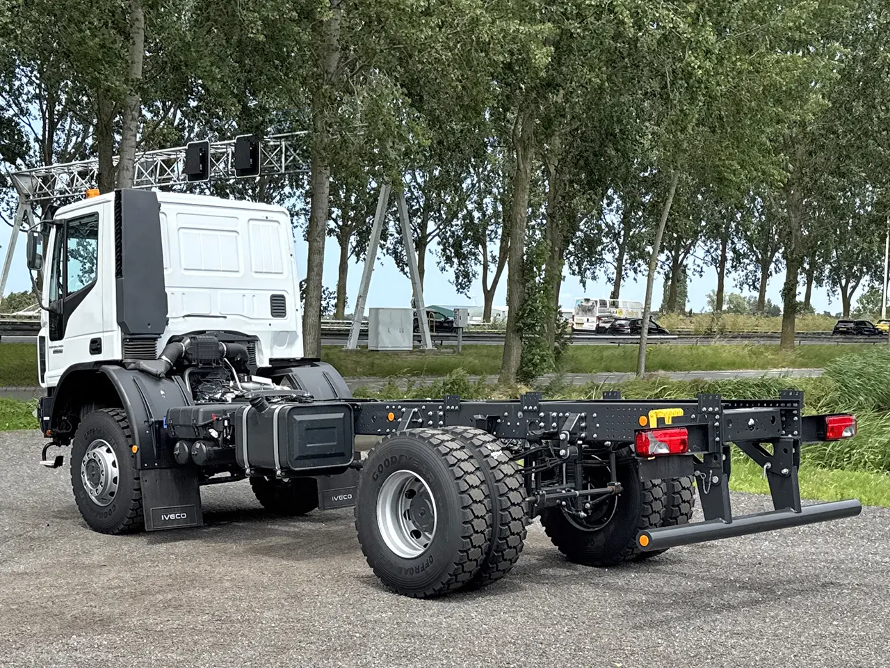 Iveco Eurocargo ML150E25WS-4150 Chassis Cabin 4x4 6