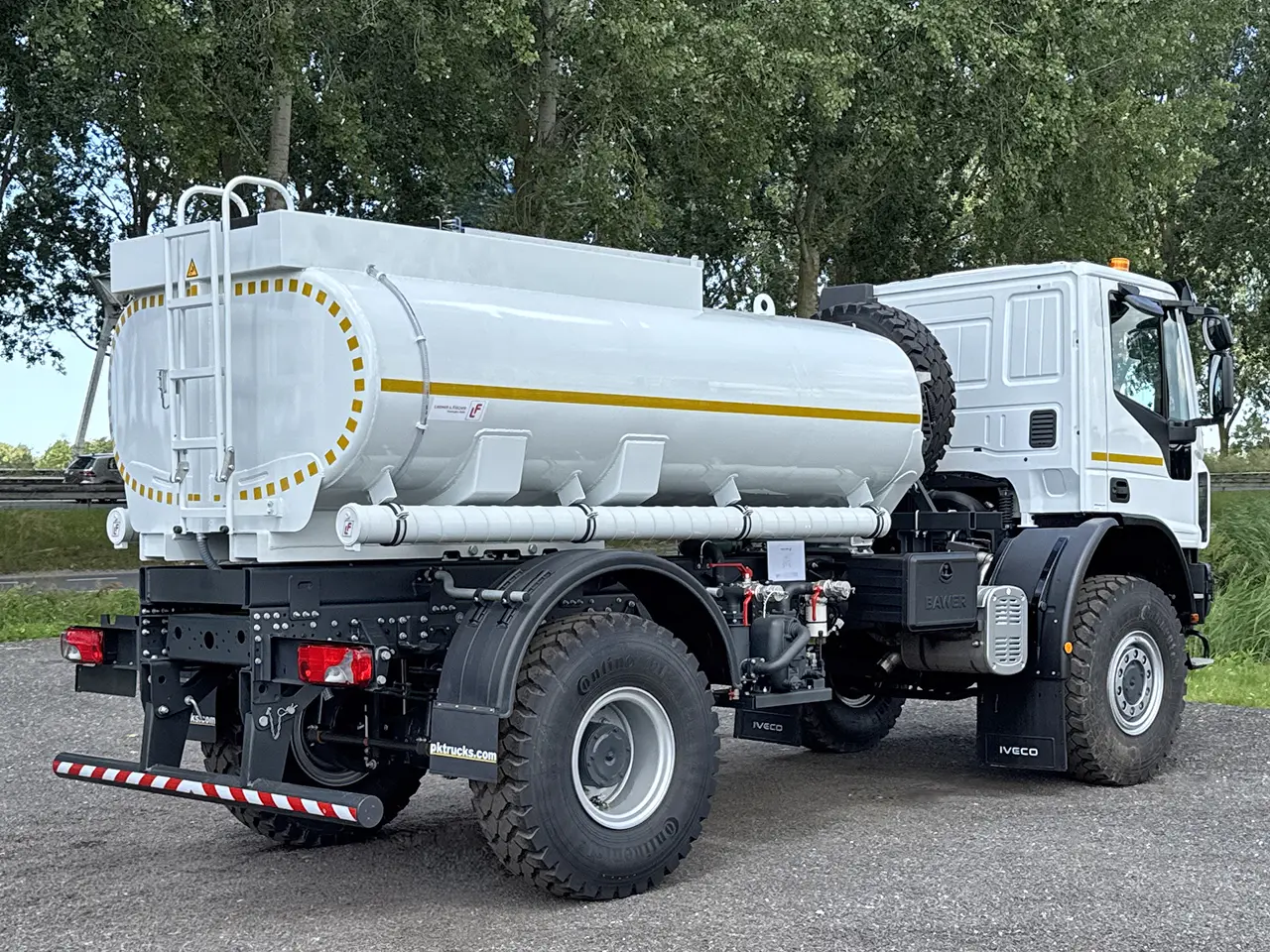 Iveco Eurocargo ML150E25WS-4150 Water Tank Truck 4x4 2