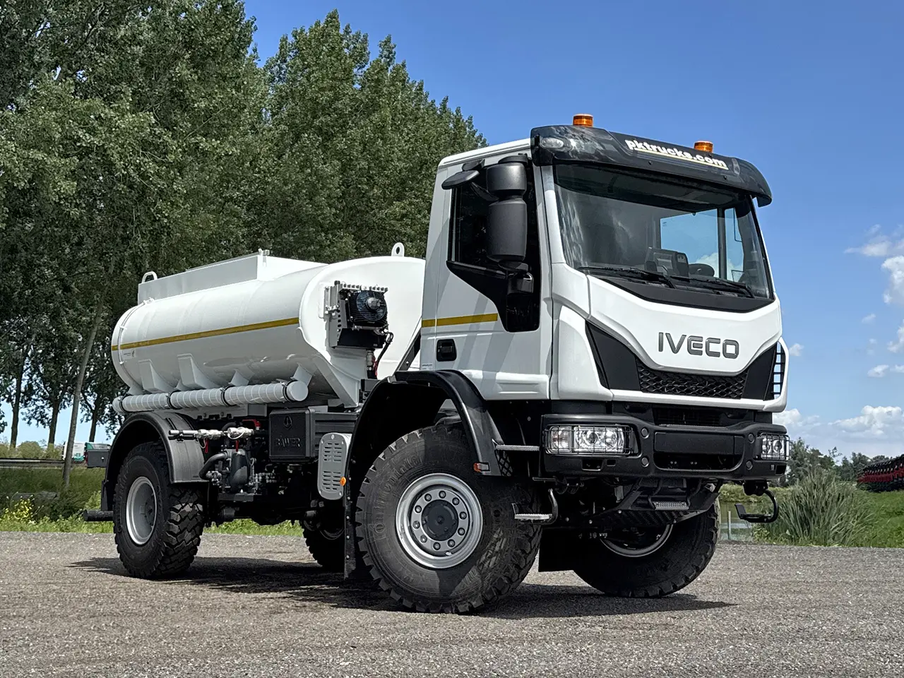Iveco Eurocargo ML150E25WS-4150 Water Tank Truck 4x4 4