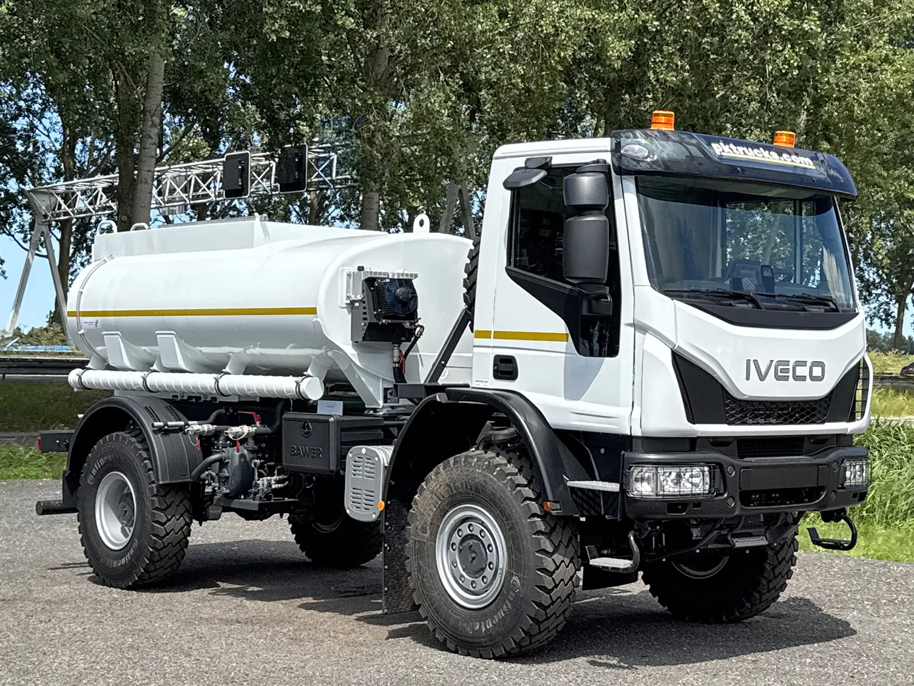 Iveco Eurocargo ML150E25WS-4150 Water Tank Truck 4x4 8