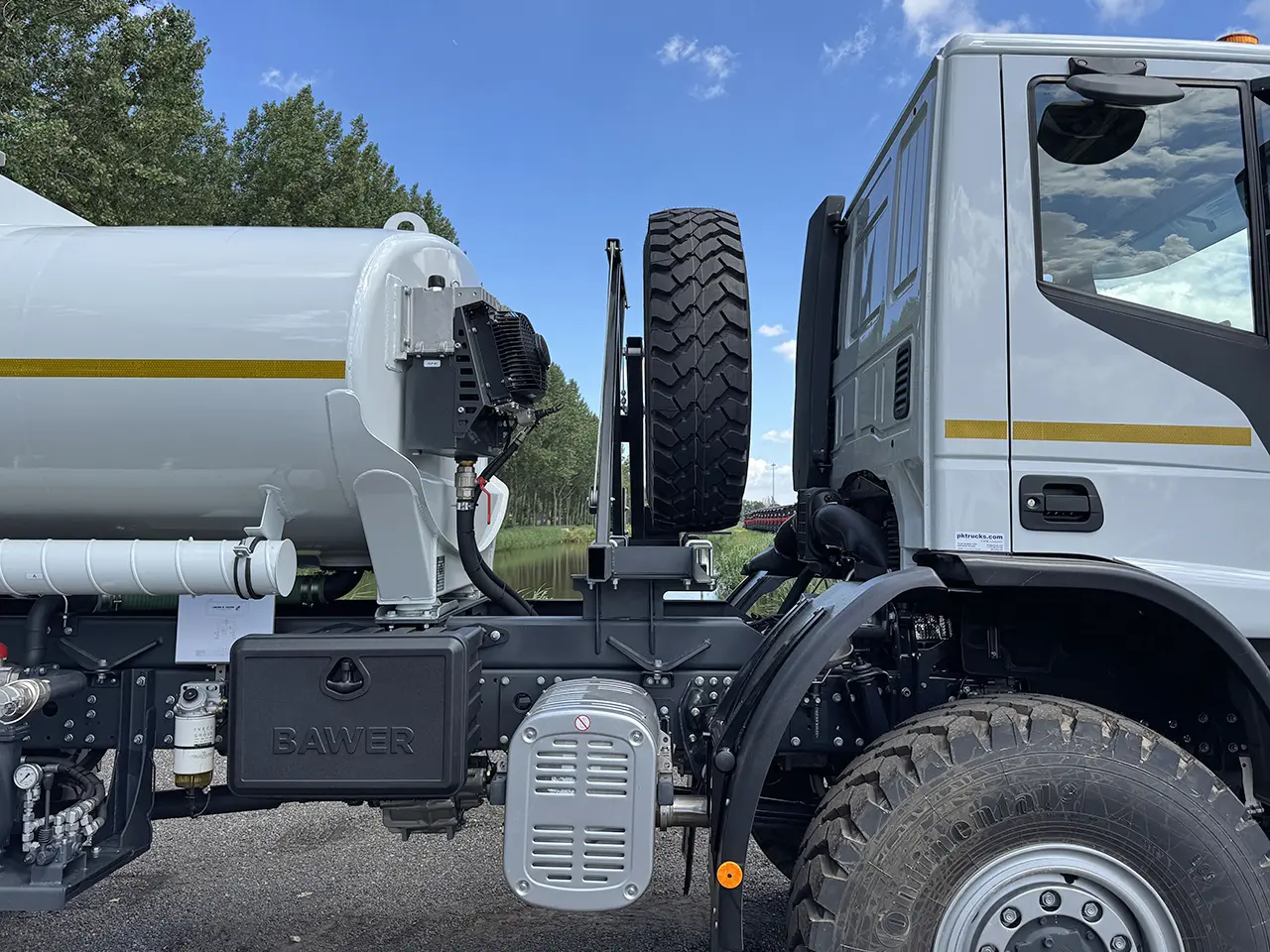 Iveco Eurocargo ML150E25WS-4150 Water Tank Truck 4x4 11