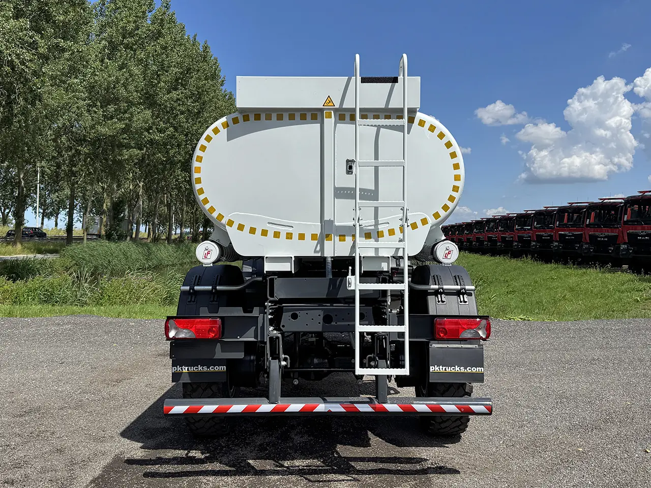 Iveco Eurocargo ML150E25WS-4150 Water Tank Truck 4x4 13