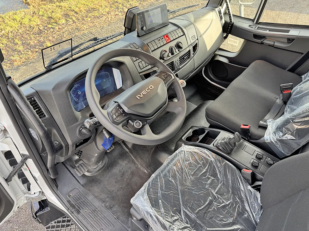 Iveco Eurocargo ML150E25WS Midi bus 4x4