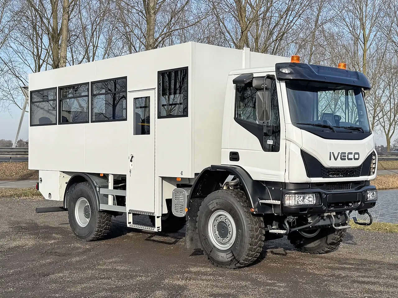 Iveco Eurocargo ML150E25WS 4x4 Midi Bus 8
