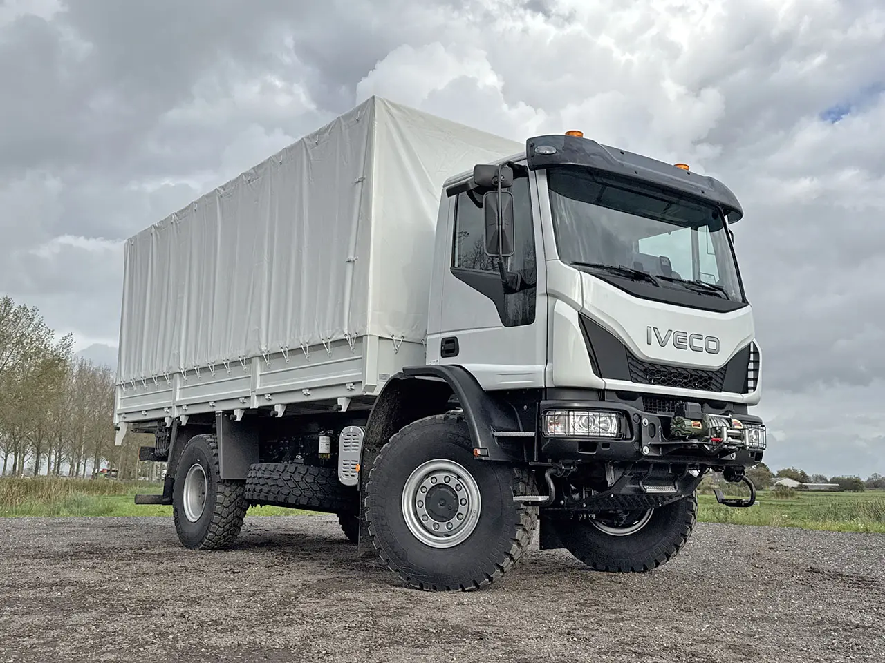 Iveco Eurocargo ML150E25WS Dépanneuse 4x4 4