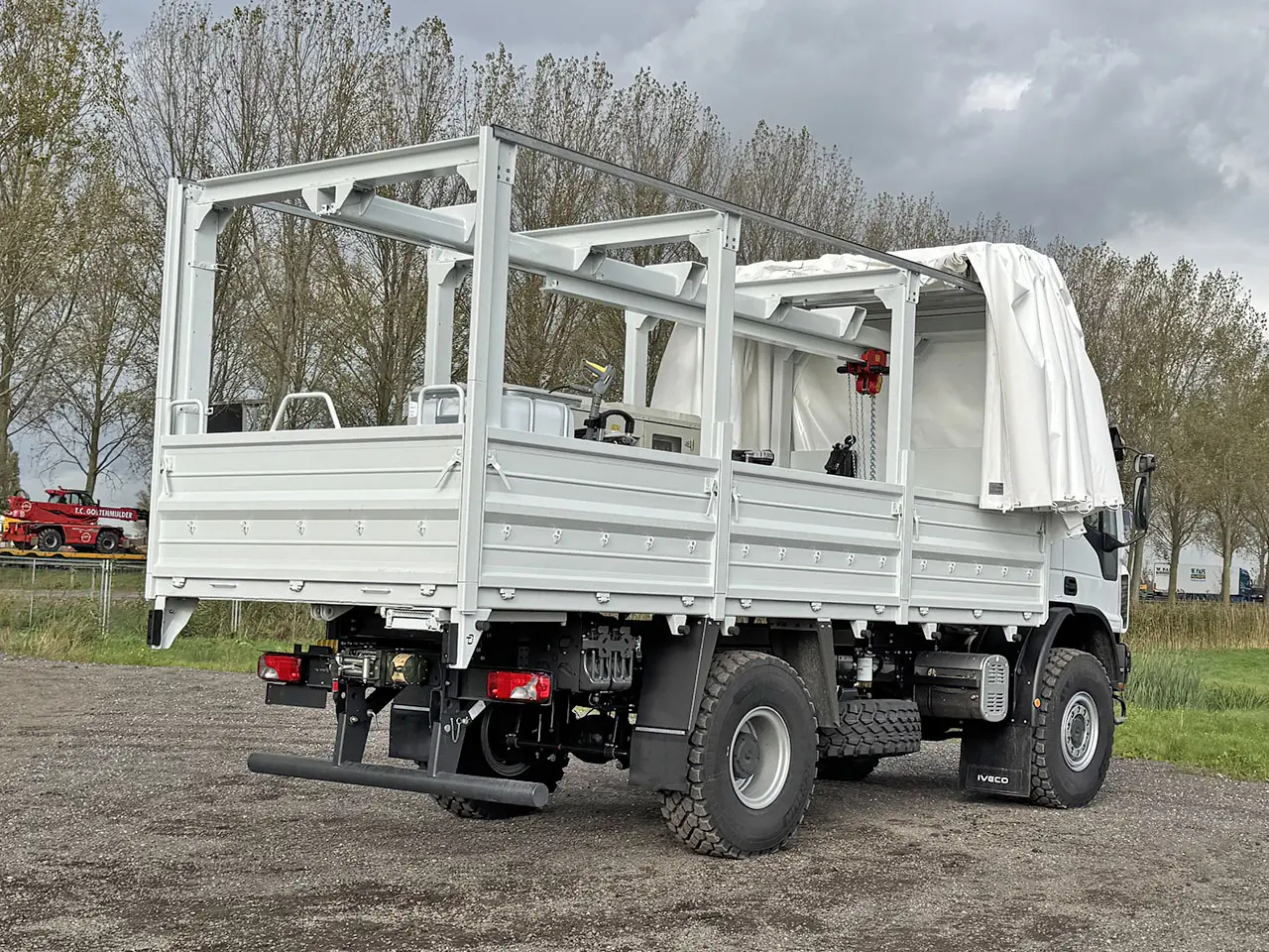 Iveco Eurocargo ML150E25WS Dépanneuse 4x4 25