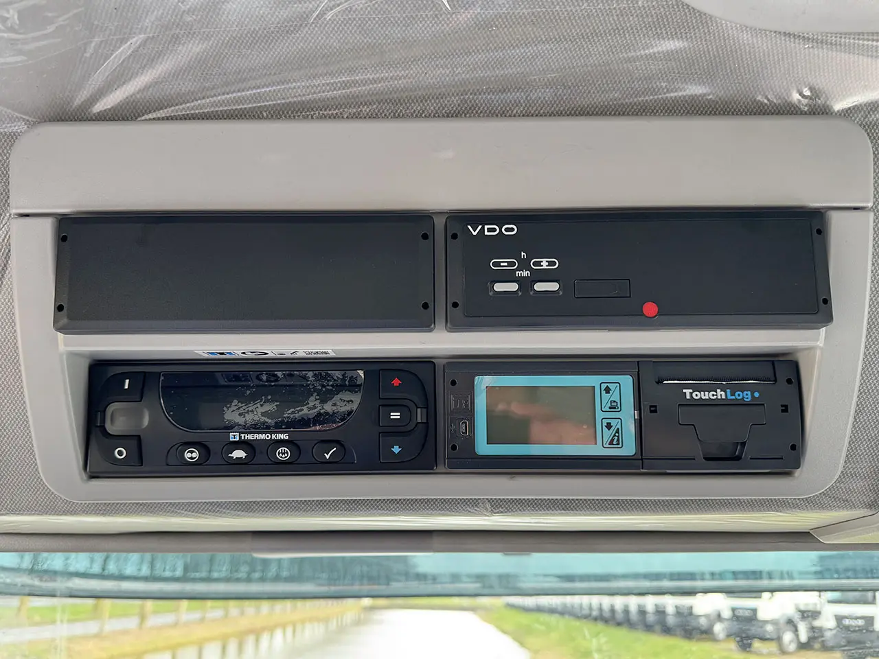 Iveco Eurocargo ML150E25WS 4x4 Refrigerated Box Truck 10