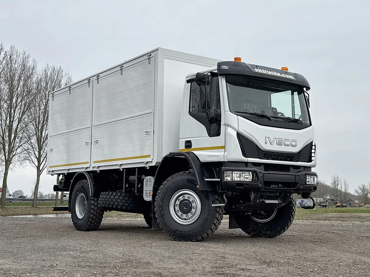 Iveco Eurocargo ML150E25WS 4x4 Camion atelier mobile 4