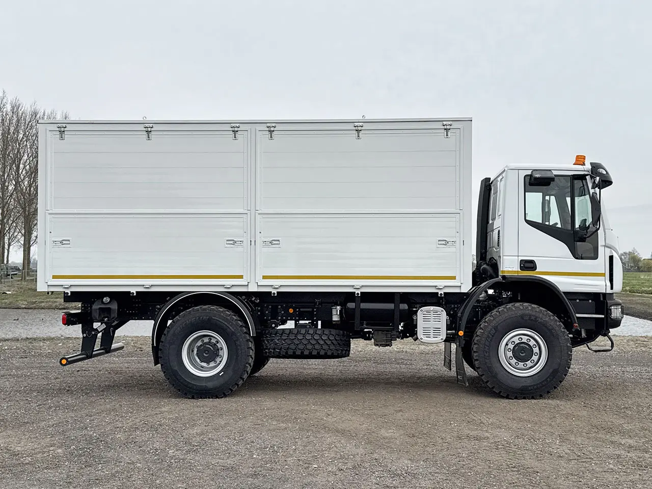 Iveco Eurocargo ML150E25WS 4x4 Camion atelier mobile 5