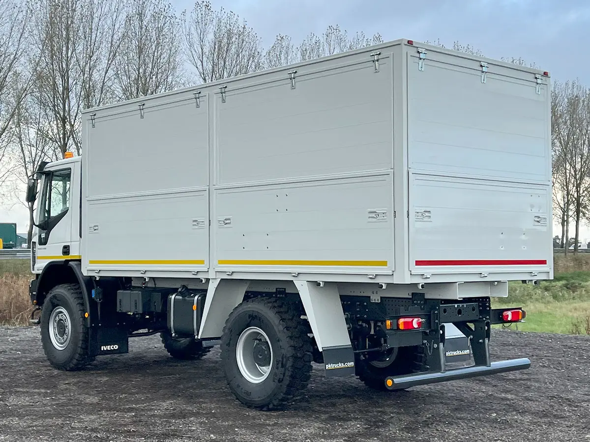 Iveco Eurocargo ML150E25WS 4x4 Service Truck 10