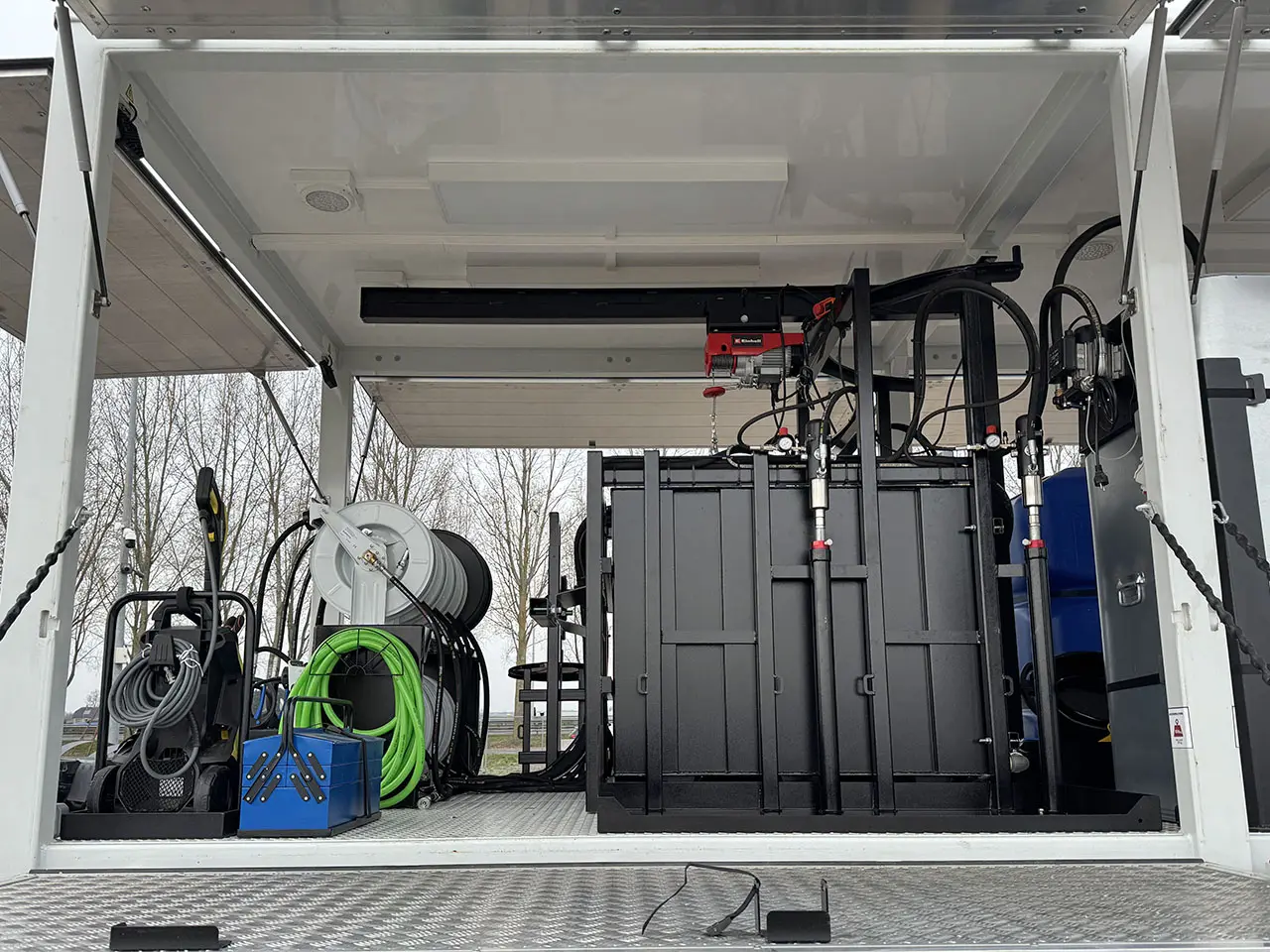 Iveco Eurocargo ML150E25WS 4x4 Camion atelier mobile 17