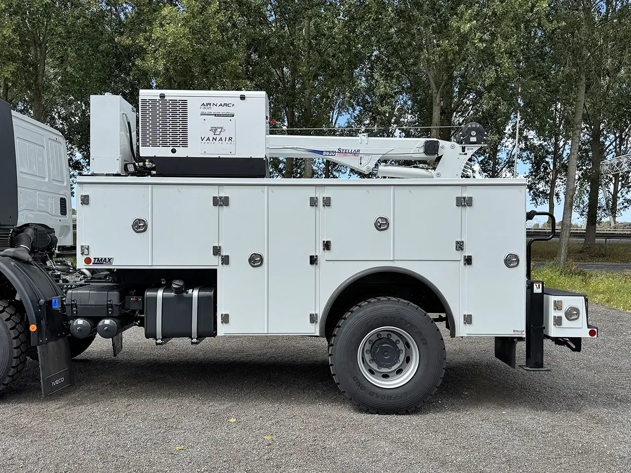 Iveco Eurocargo ML150E25WS Service Truck 4x4 13