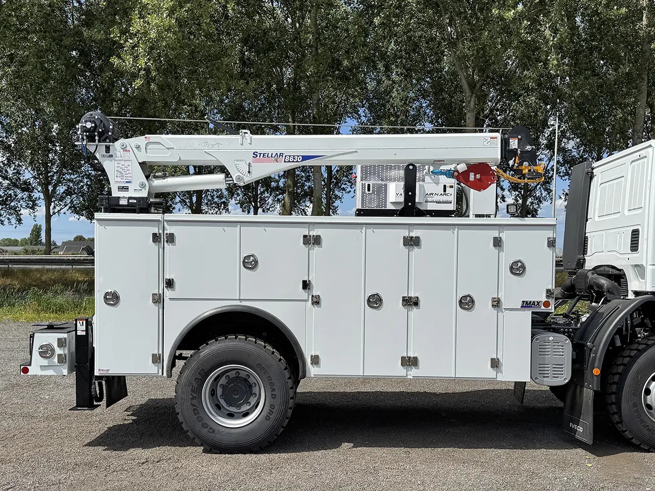Iveco Eurocargo ML150E25WS Service Truck 4x4 15