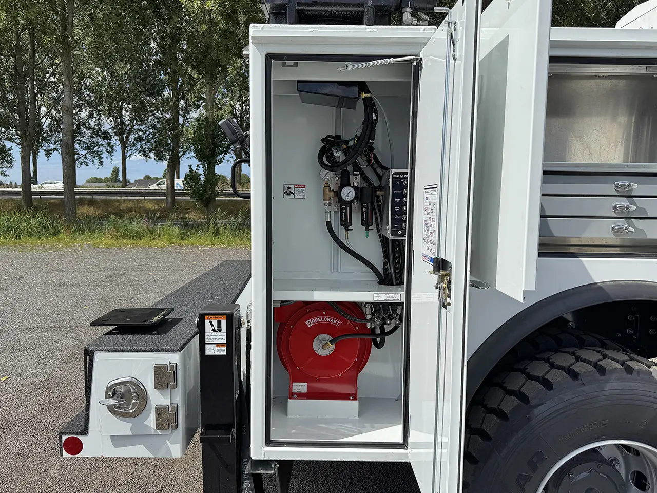 Iveco Eurocargo ML150E25WS Service Truck 4x4 20