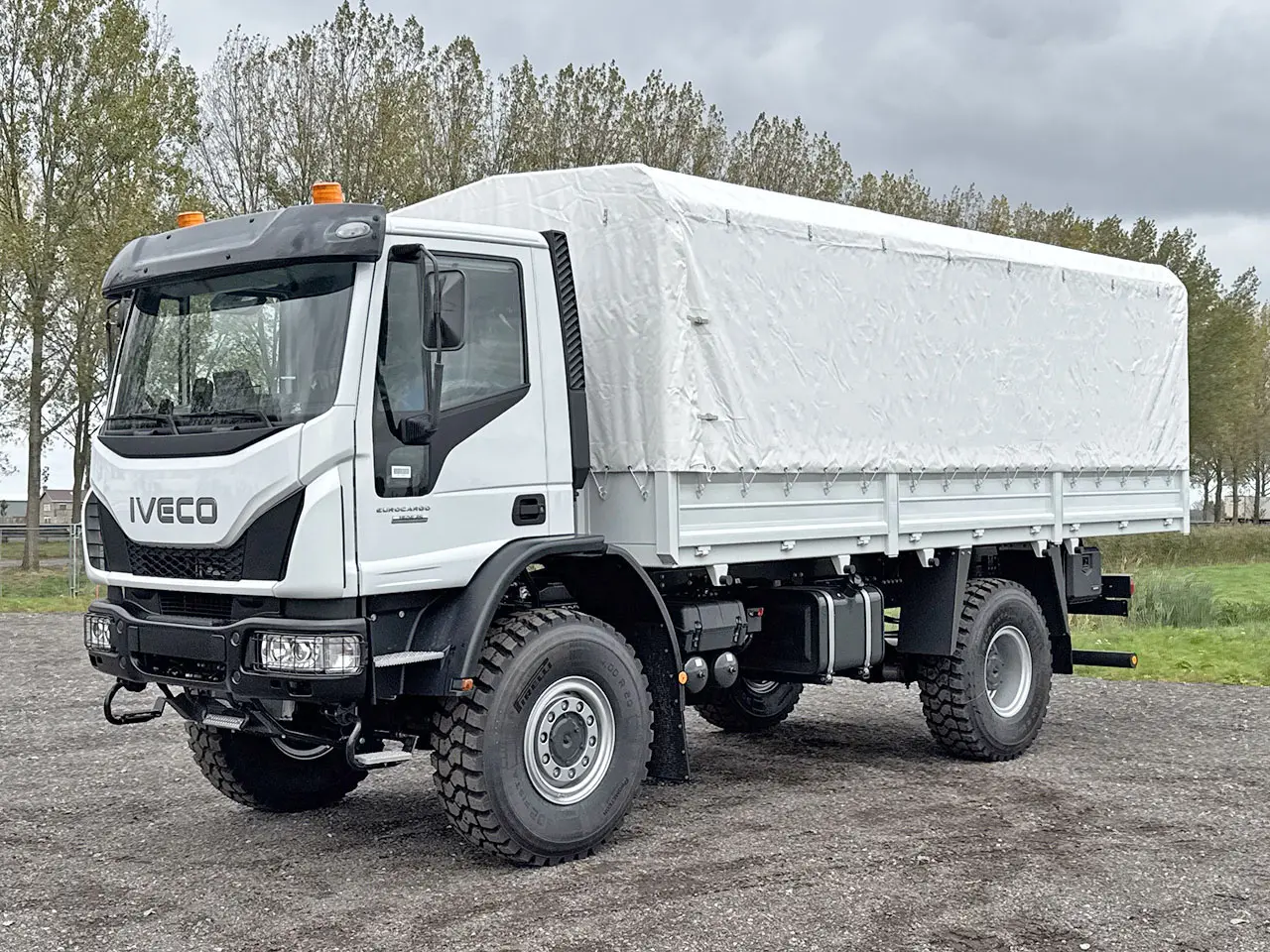 Iveco Eurocargo ML150E25WS 4x4 Tarpaulin/Canvas Body Truck