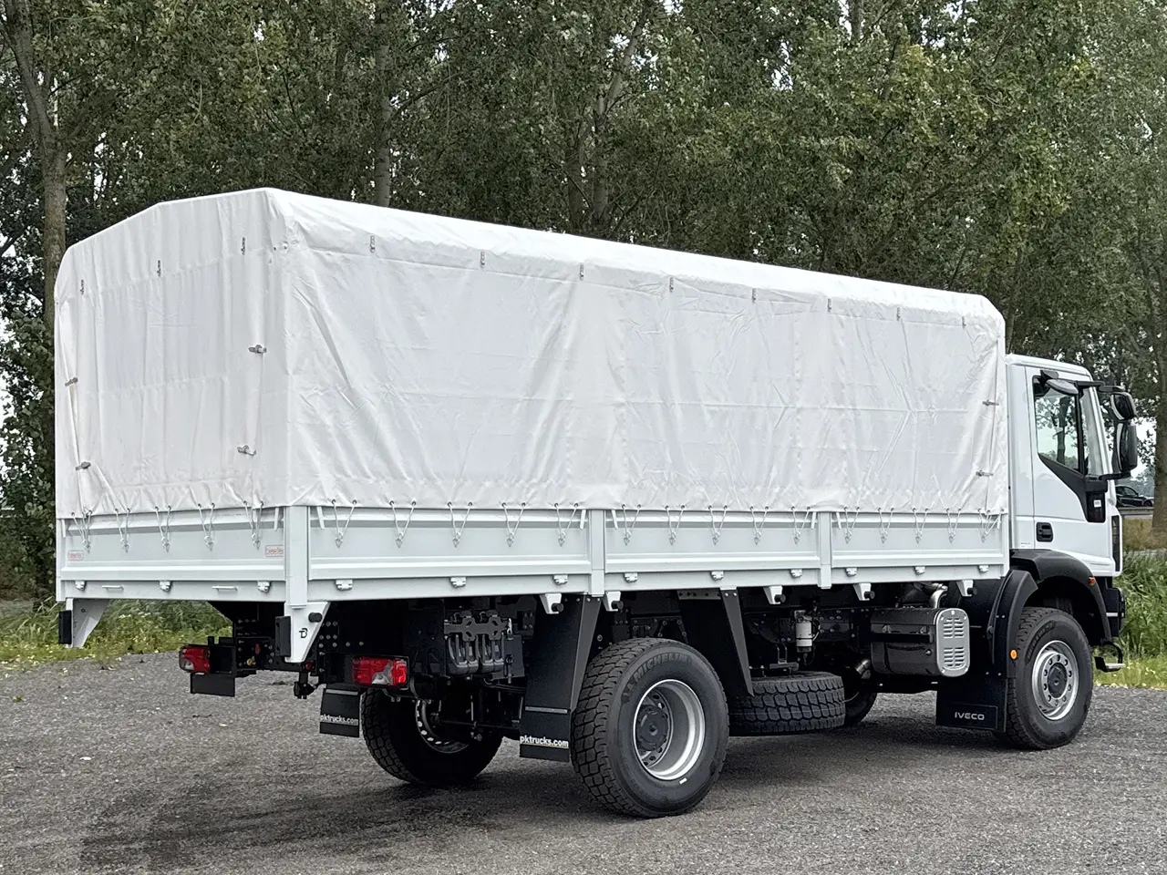Iveco Eurocargo ML150E25WS Tarpaulin/Canvas Body Truck 4x4 2