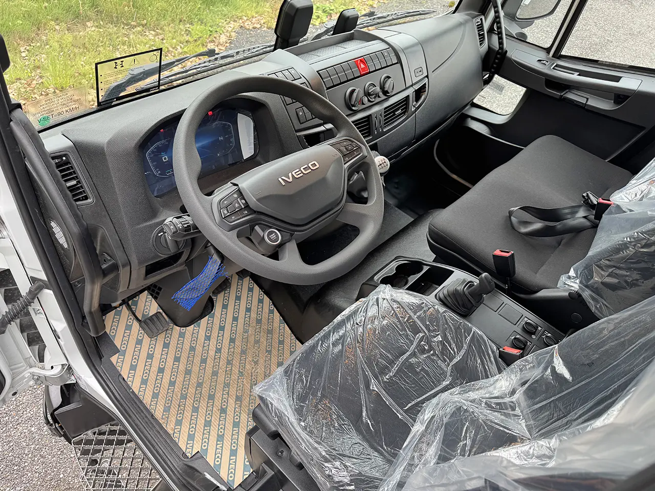 Iveco Eurocargo ML150E25WS Tarpaulin/Canvas Body Truck 4x4 3