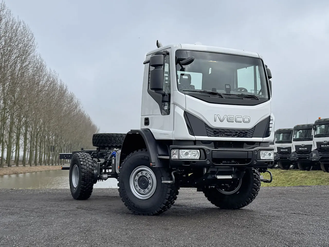 Iveco Eurocargo ML150E28WS 4x4 Chassis Cabin 4