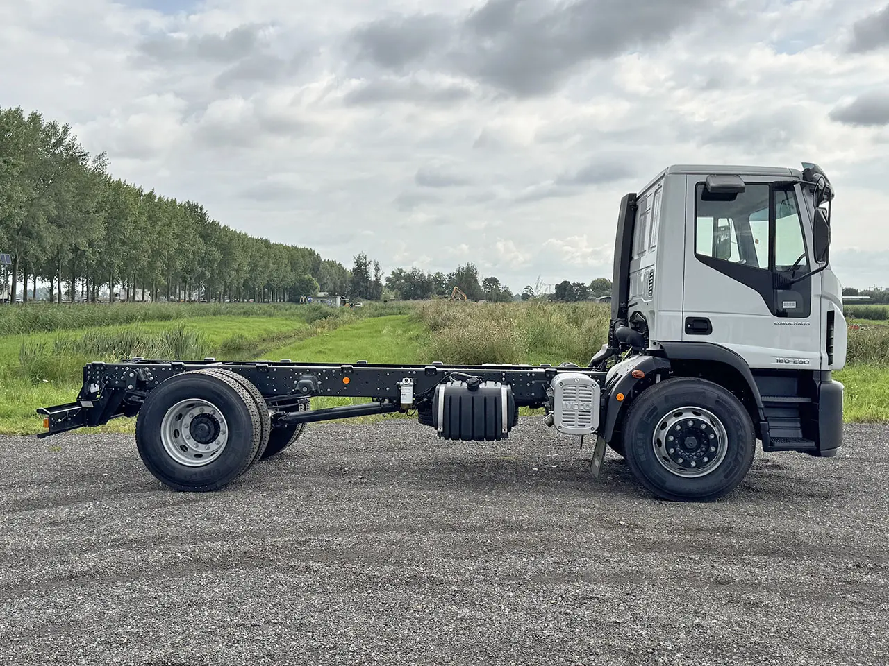 Iveco Eurocargo ML180E28-4185 Chassis Cabin 4x2 5